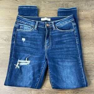 Flying Monkey Women’s distressed 5 pocket skinny dark wash mid-rise mom jeans 28